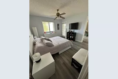 3138 Via Poinciana #317, Lake Worth, FL 33467 - Photo 5