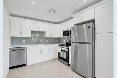 1112 Oakridge #1112, Deerfield Beach, FL 33442 - Photo 3