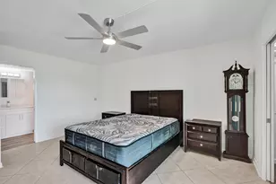 1112 Oakridge, Deerfield Beach, FL 33442 - Photo 13