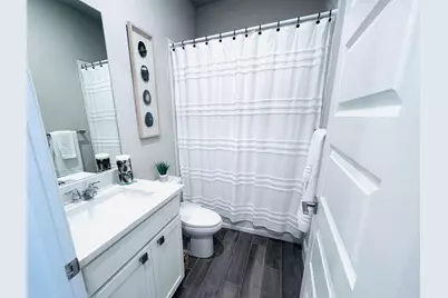 6489 NW Cloverdale Avenue, Port Saint Lucie, FL 34987 - Photo 25
