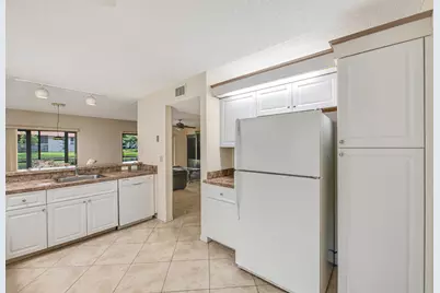 10851 Palm Lake Avenue #101, Boynton Beach, FL 33437 - Photo 13
