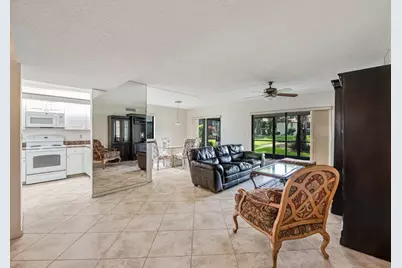 10851 Palm Lake Avenue #101, Boynton Beach, FL 33437 - Photo 7