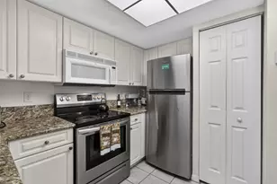 800 S Crestwood Ct Ct S, Royal Palm Beach, FL 33411 - Photo 23