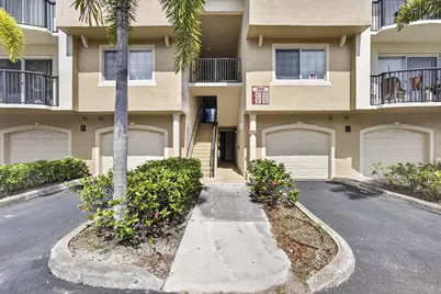 800 S Crestwood Ct Court S #809, Royal Palm Beach, FL 33411 - Photo 3