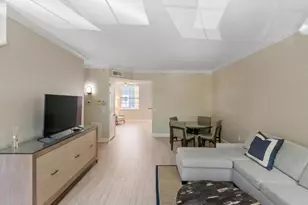 610 Fern St, West Palm Beach, FL 33401 - Photo 3