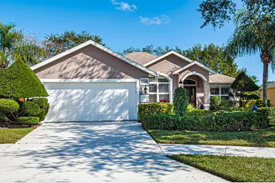 370 E Temple Court SW, Vero Beach, FL 32968 - Photo 3
