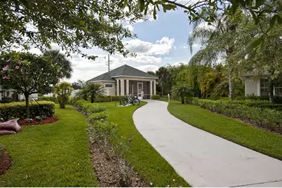 370 E Temple Court SW, Vero Beach, FL 32968 - Photo 37
