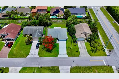 6048 Garrett Street, Jupiter, FL 33458 - Photo 5