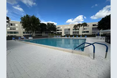 3138 Via Poinciana #317, Lake Worth, FL 33467 - Photo 19