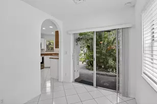 10690 NW 2nd Cir, Pembroke Pines, FL 33026 - Photo 15