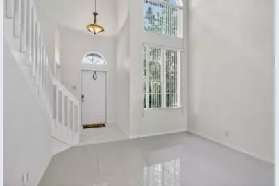 10690 NW 2nd Circle, Pembroke Pines, FL 33026 - Photo 5