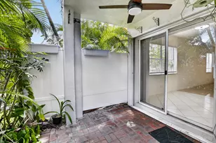 10690 NW 2nd Cir, Pembroke Pines, FL 33026 - Photo 33