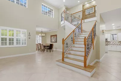 946 Mill Creek Drive, Palm Beach Gardens, FL 33410 - Photo 5