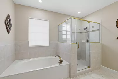 946 Mill Creek Drive, Palm Beach Gardens, FL 33410 - Photo 23