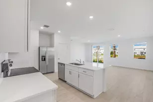 587 Salisbury Cir, Fort Pierce, FL 34982 - Photo 1