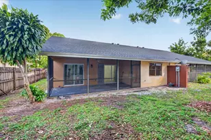 12452 Guilford Way, Wellington, FL 33414 - Photo 29