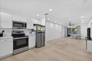 12452 Guilford Way, Wellington, FL 33414 - Photo 7