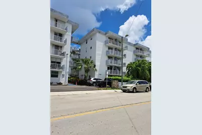 1801 S Treasure Drive, North Bay Village, FL 33141 - Photo 1