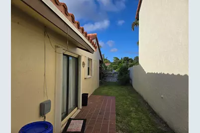 2835 Sand Pines Court, Lake Worth, FL 33462 - Photo 21