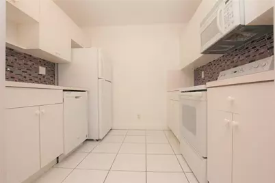 760 SE 2nd Avenue #C207, Deerfield Beach, FL 33441 - Photo 11