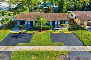 837 NW 41st St, Oakland Park, FL 33309 - Photo 1