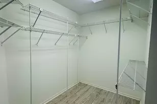 1300 SW 125th Ave, Pembroke Pines, FL 33027 - Photo 3