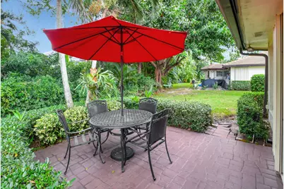 428 Pine Villa Drive, Atlantis, FL 33462 - Photo 35