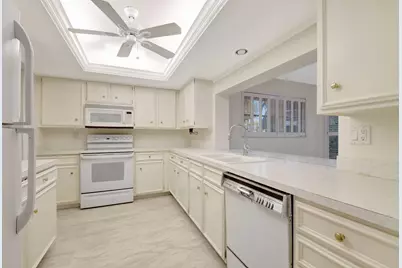428 Pine Villa Drive, Atlantis, FL 33462 - Photo 13