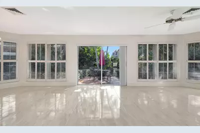 428 Pine Villa Drive, Atlantis, FL 33462 - Photo 9