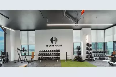 121 NE 5th Street, Miami, FL 33132 - Photo 9