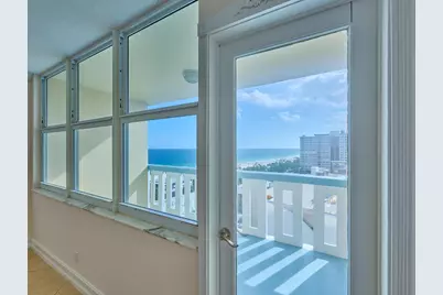 305 N Pompano Beach Boulevard #1204, Pompano Beach, FL 33062 - Photo 9