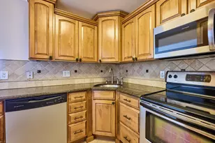 305 N Pompano Beach Blvd, Pompano Beach, FL 33062 - Photo 7