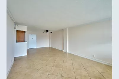 305 N Pompano Beach Boulevard #1204, Pompano Beach, FL 33062 - Photo 5