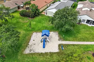 6413 Lansdowne Cir, Boynton Beach, FL 33472 - Photo 47