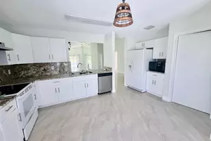 6413 Lansdowne Cir, Boynton Beach, FL 33472 - Photo 17