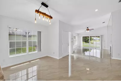 6413 Lansdowne Circle, Boynton Beach, FL 33472 - Photo 5