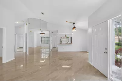 6413 Lansdowne Circle, Boynton Beach, FL 33472 - Photo 11
