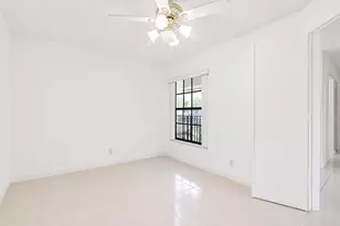 3283 Jog Park Dr, Greenacres, FL 33467 - Photo 19