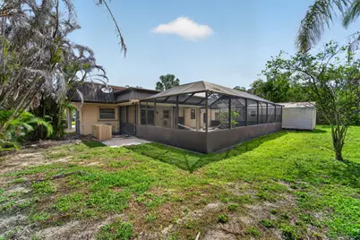 214 NE Camelot Drive, Port Saint Lucie, FL 34983 - Photo 31