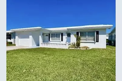 907 SW 3rd Avenue, Boynton Beach, FL 33426 - Photo 1