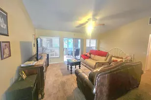 589 NW Fairfax Ave, Port Saint Lucie, FL 34983 - Photo 15