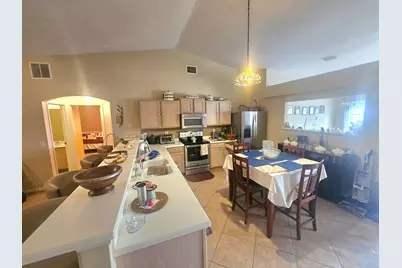 589 NW Fairfax Avenue, Port Saint Lucie, FL 34983 - Photo 11