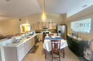 589 NW Fairfax Ave, Port Saint Lucie, FL 34983 - Photo 15