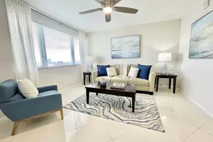 3000 Holiday Dr, Fort Lauderdale, FL 33316 - Photo 29