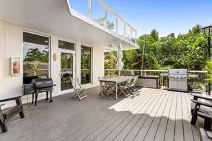 3000 Holiday Dr, Fort Lauderdale, FL 33316 - Photo 9