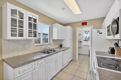 301 SW 16th Street, Fort Lauderdale, FL 33315 - Photo 15
