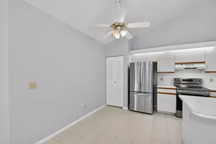 1604 Timberlane Cir, Greenacres, FL 33463 - Photo 7