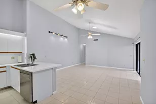 1604 Timberlane Cir, Greenacres, FL 33463 - Photo 15