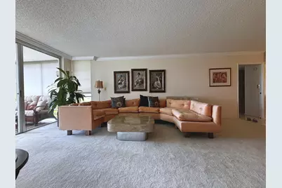 3930 Oaks Clubhouse Drive #506, Pompano Beach, FL 33069 - Photo 1