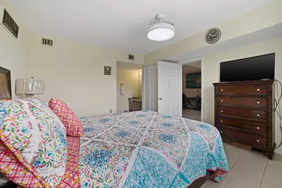 3515 Village Boulevard #304, West Palm Beach, FL 33409 - Photo 17